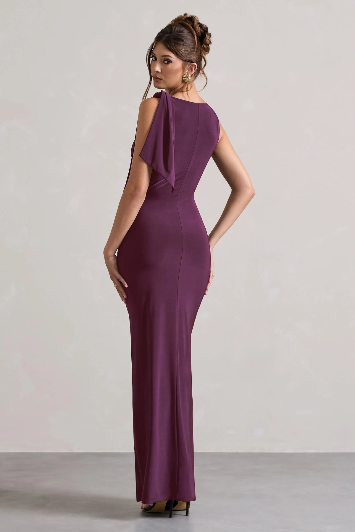 Kacey Plum Twisted Knot Maxi Dress
