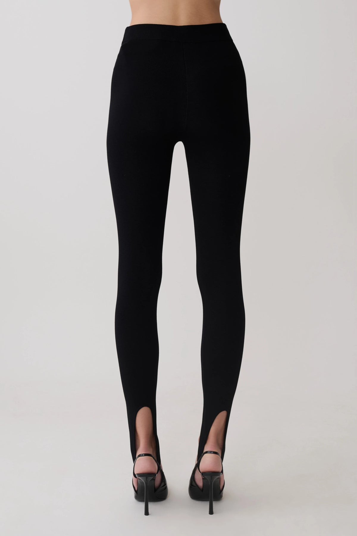 Valerie Stirrup Leggings Black