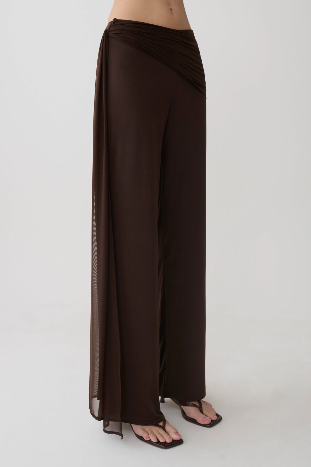 Aspyn Slinky Gathered Wide Leg Pants Chocolate