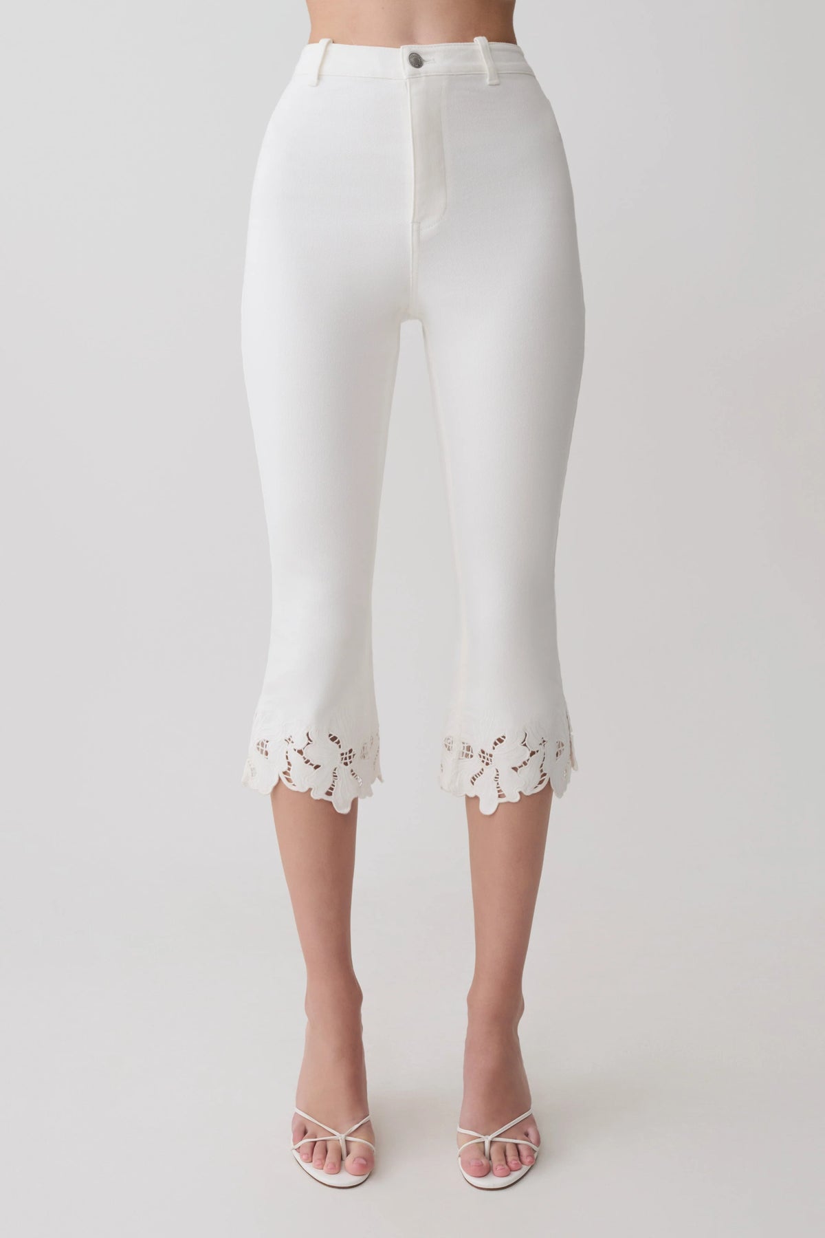 Tillie Flower Embroidery Denim Capris White