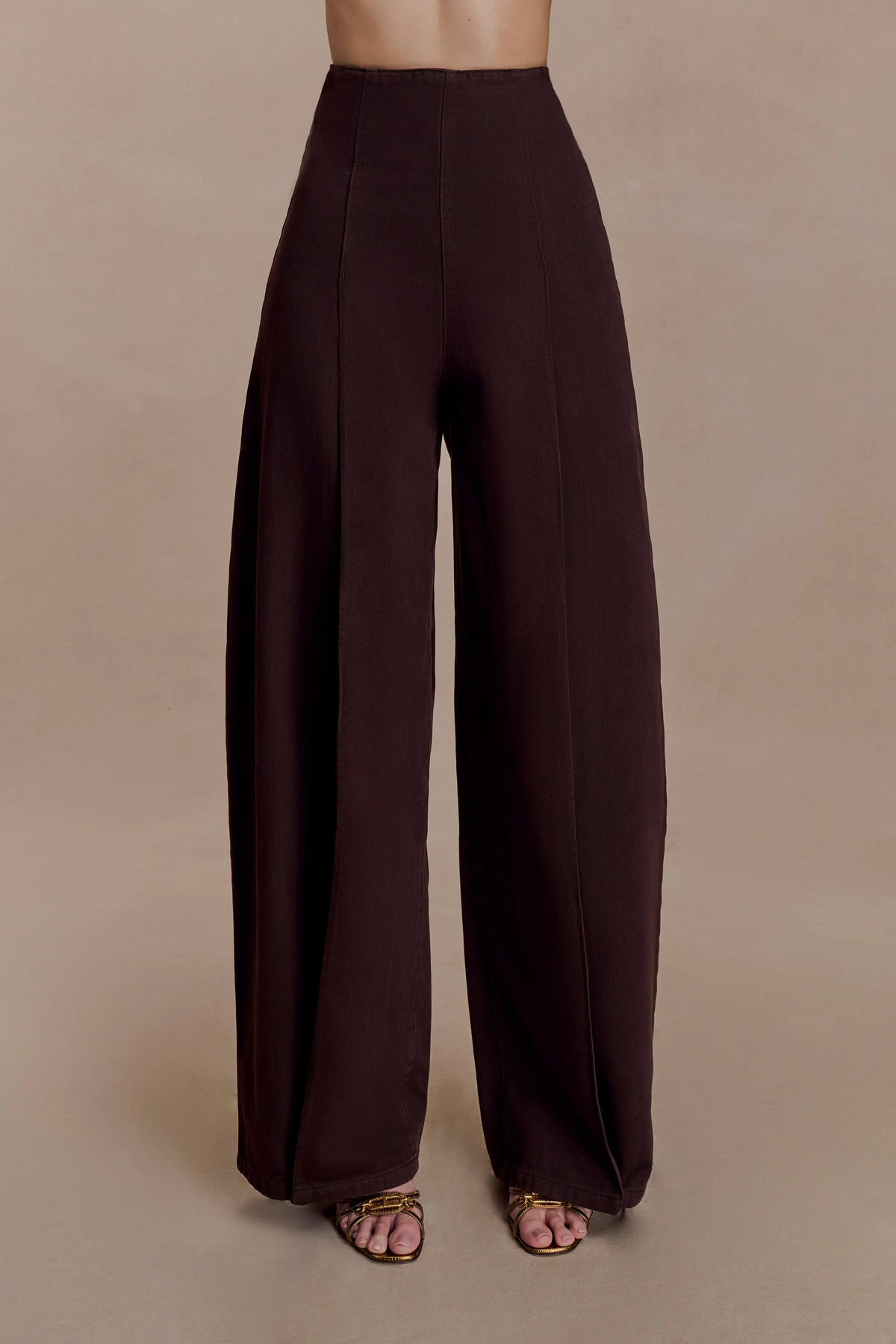Beatrix High Rise Denim Jeans Chocolate
