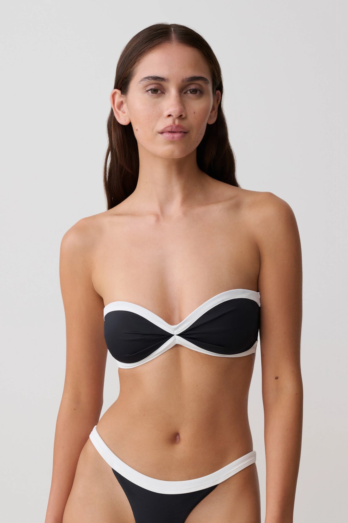 Briar Strapless Bikini Top Black White
