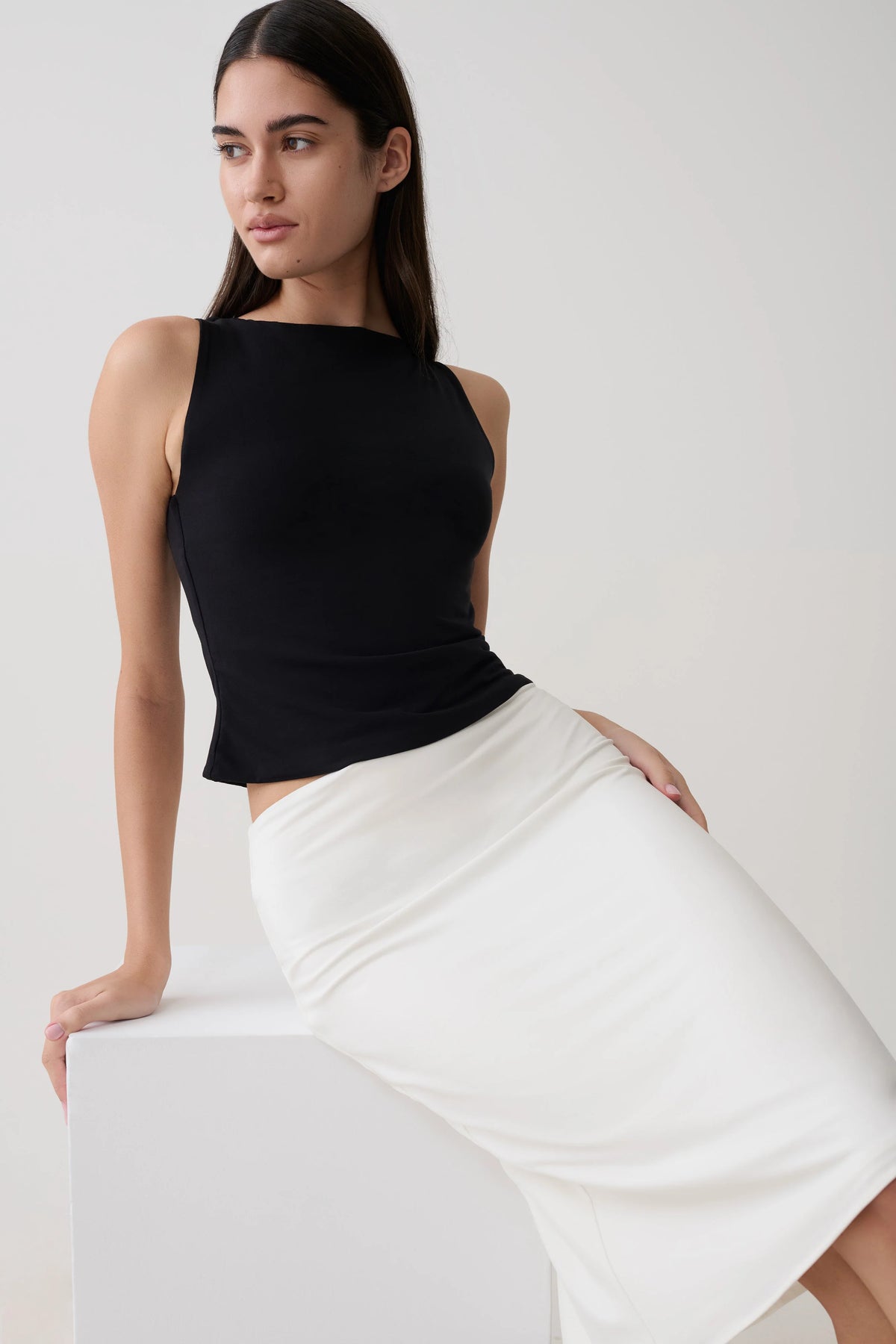 Nicolette Sleeveless Tank Top Black