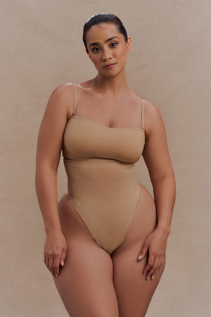 Joanna Strapless Shapewear Bra Beige