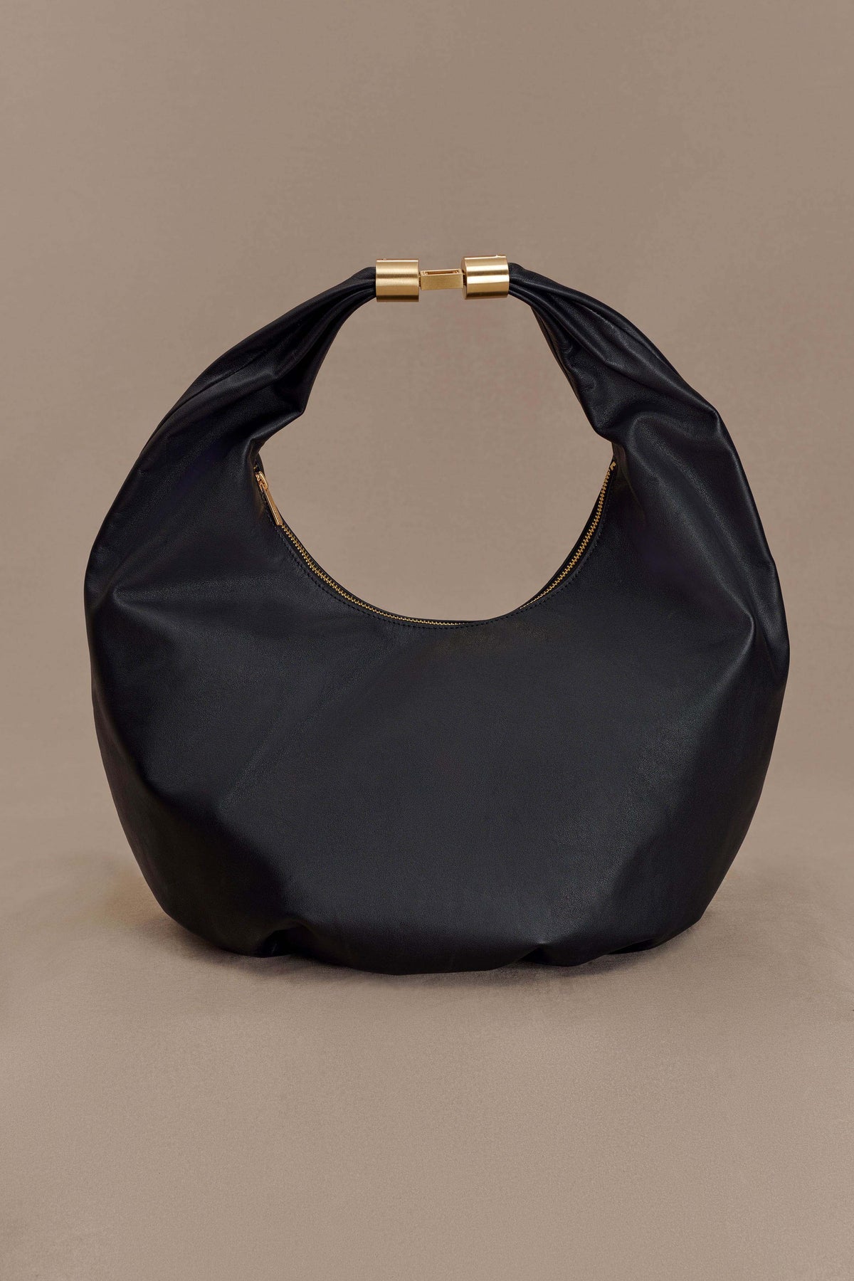 Bristol Croissant Leather Shoulder Bag Black