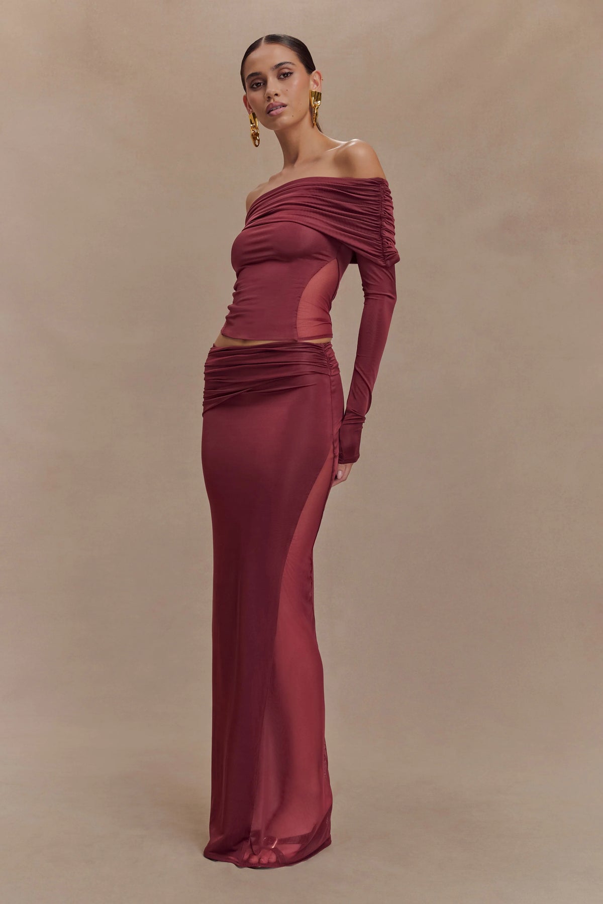 Judy Slinky And Mesh Off Shoulder Top Wine