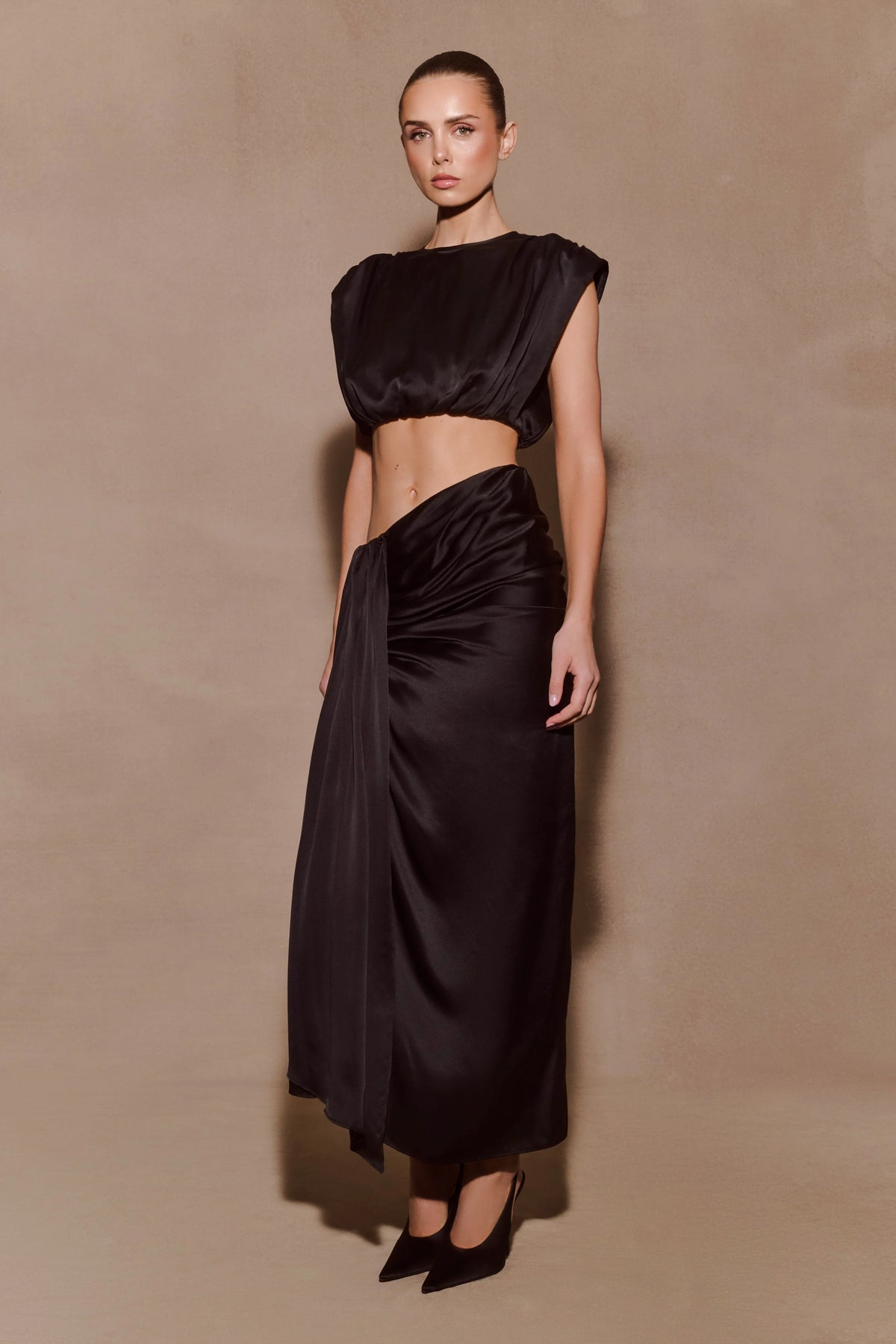 Zendaya Silk Midi Skirt Black