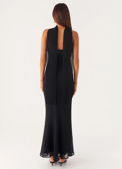 Under the Pagoda Maxi Dress Black