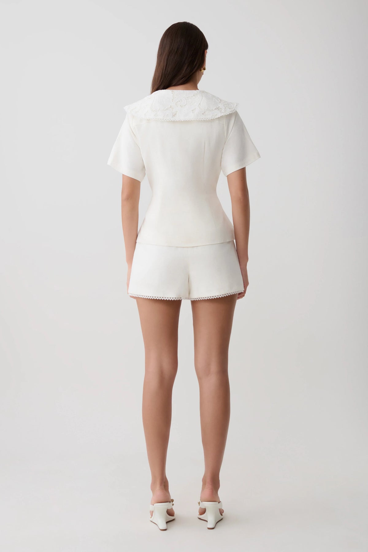 Melody Linen Short With Lace White