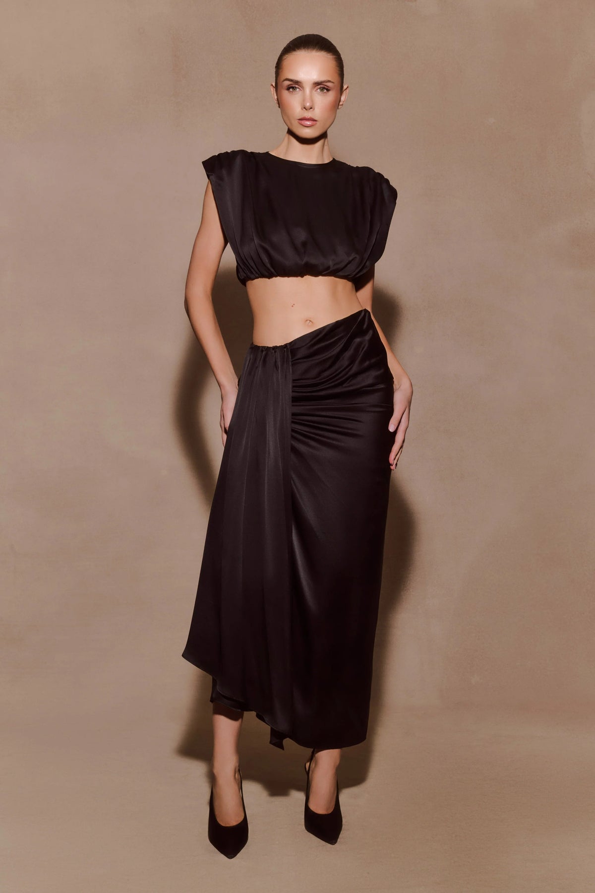 Zendaya Silk Midi Skirt Black