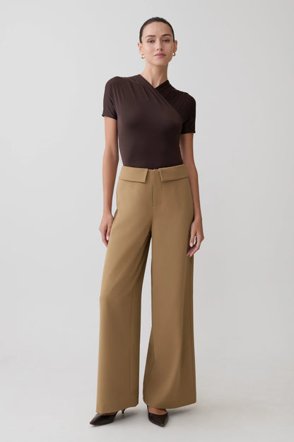 Junie Shortsleeve Cross Over Bodysuit Chocolate