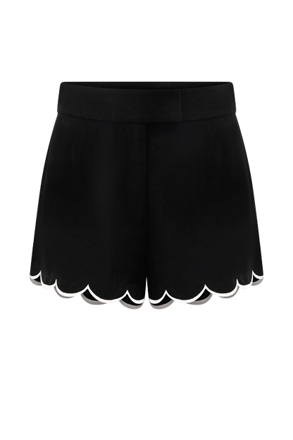 Judith Scallop Shorts Black